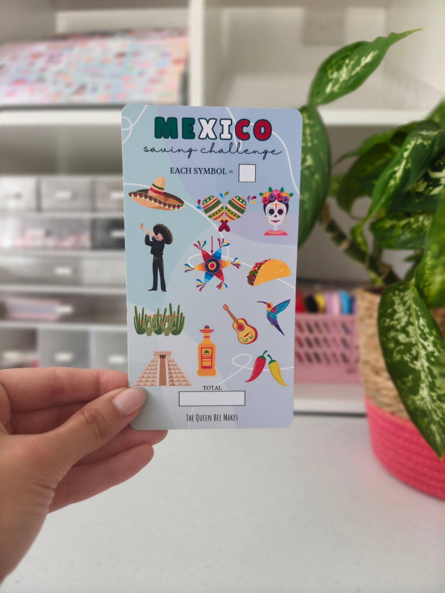 Around the World Money Saving Tracker / Travel Saving Challenge
