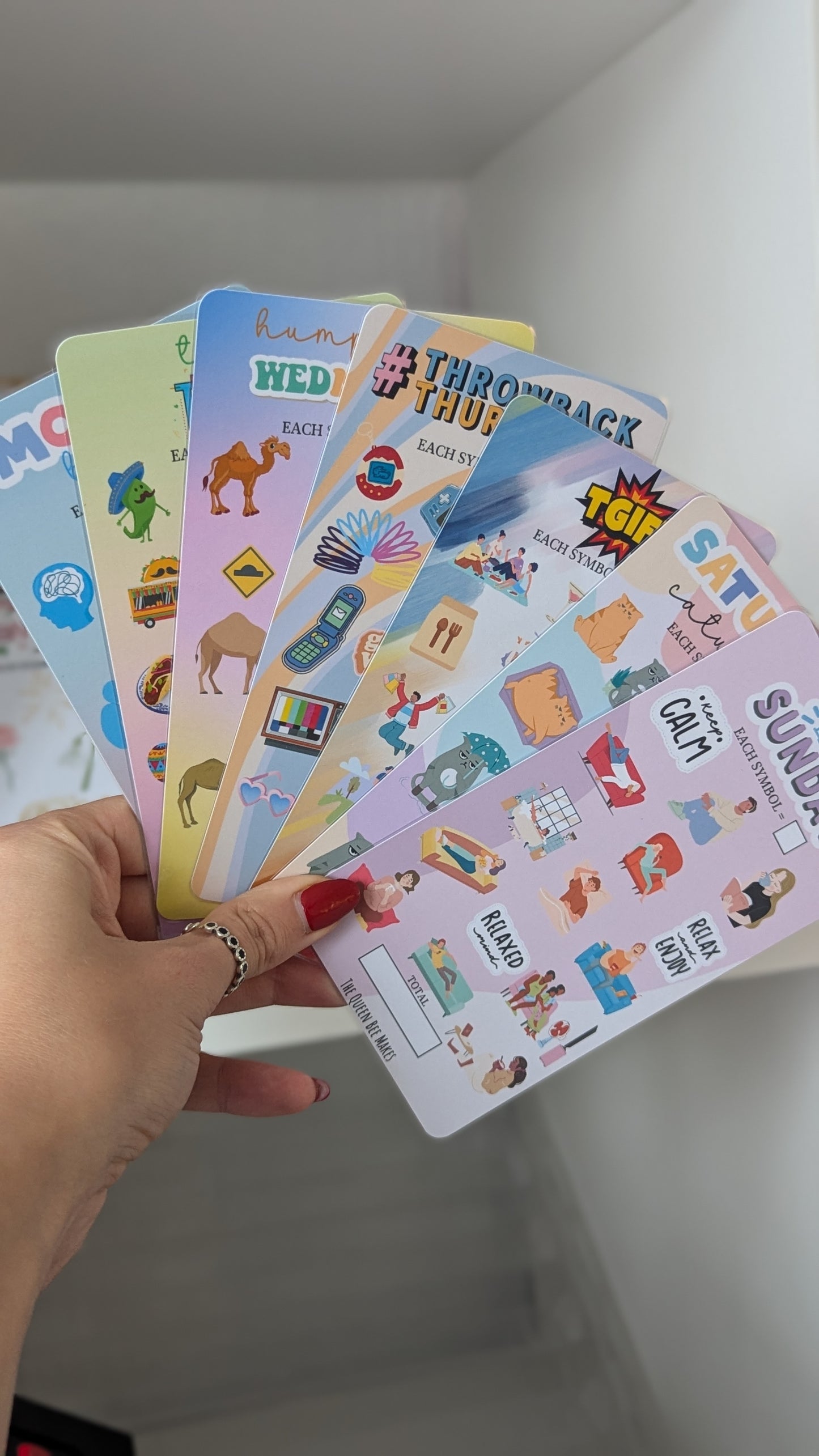 Weekly Savings Challenge Tracker / Fun Themes for Every Day