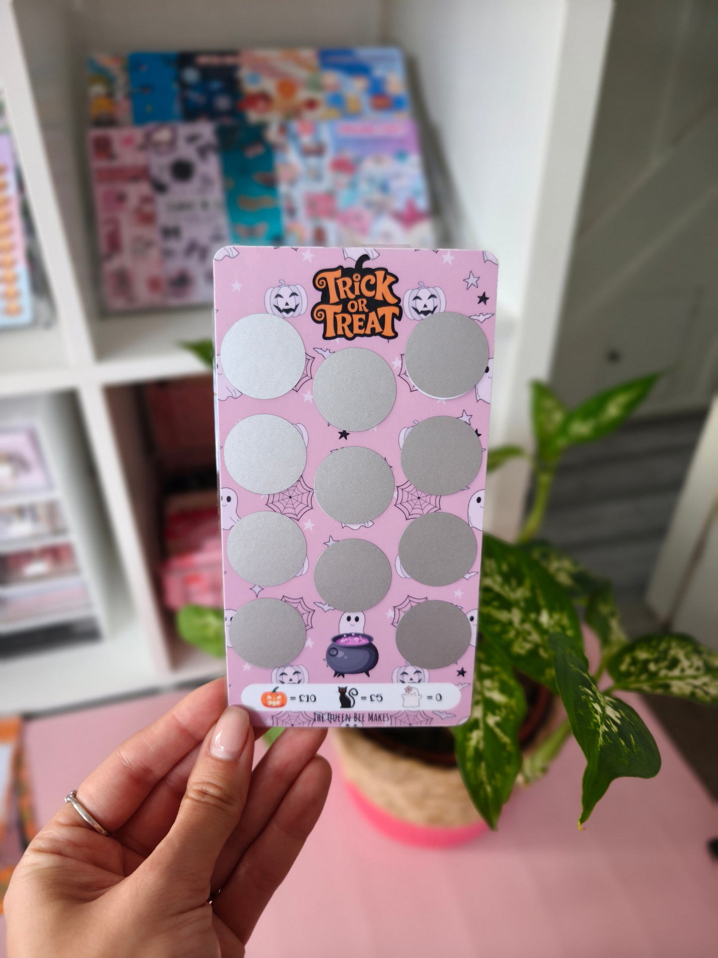 Laminated Savings Challenges | Cash Binder Trackers | Choose Your Design: Autumn, Halloween, Cosy Themes | UK Money Saving
