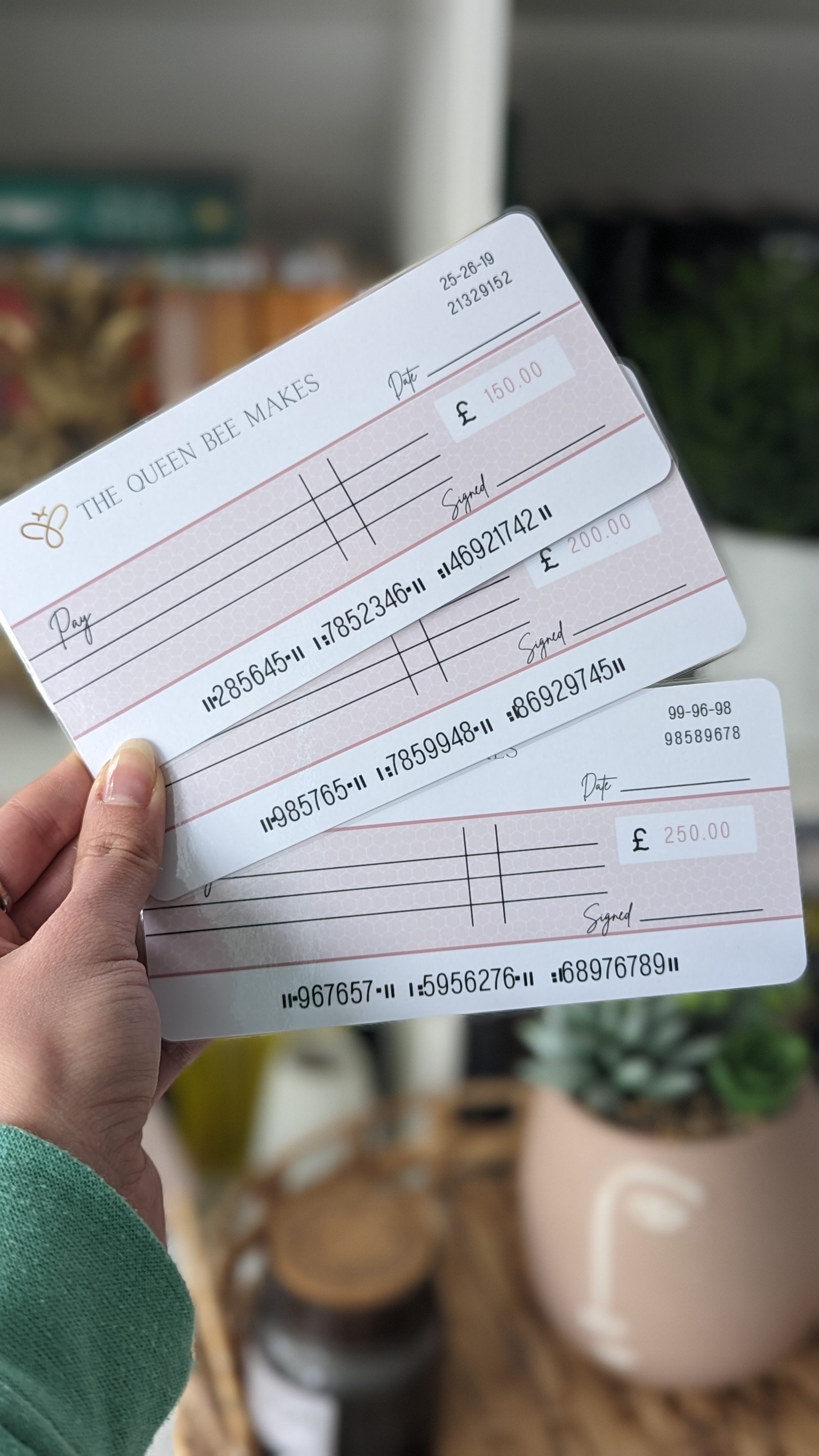 Cheque Tracker Cheque Money Saving Challenge / Money Saving Tracker – The Queen Bee Makes